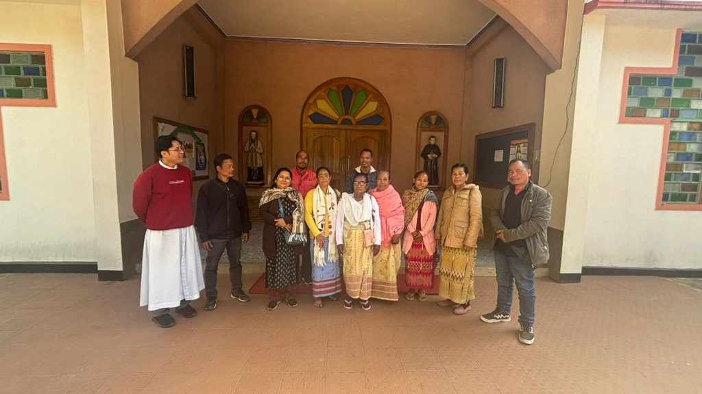 Members of ADMA, Mendal Parish after the animation programme by the Vice Provincia.