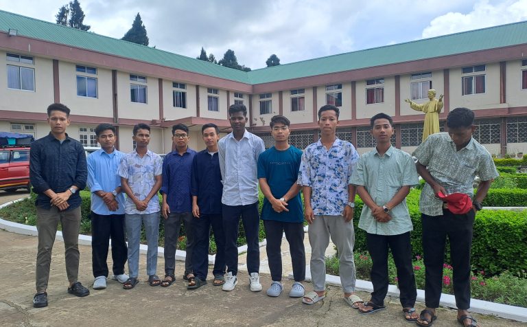 Ten Pre-Novices Enter Salesian Novitiate at Sunnyside