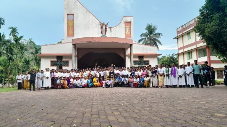 Summer Time Youth Ministry 2025 Concludes on a High Note at Mendal