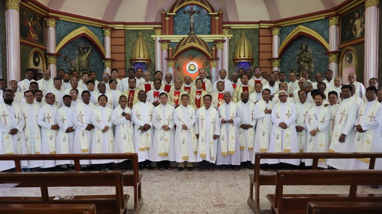 Province Celebrates Jubilee of Confreres and Province Community Day