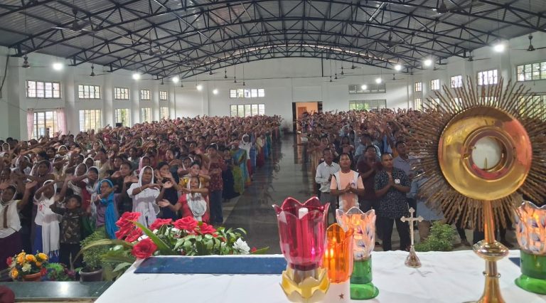 Satgaon Retreat Concludes with Remarkable Participation