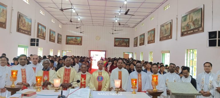 Jubilee Celebration of Rev. Fr. Tomey Anikuzhikattil SDB Held with Joy at Mendal