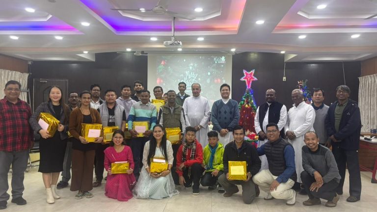 Don Bosco Provincial Community Celebrates Pre-Christmas with Support Staff