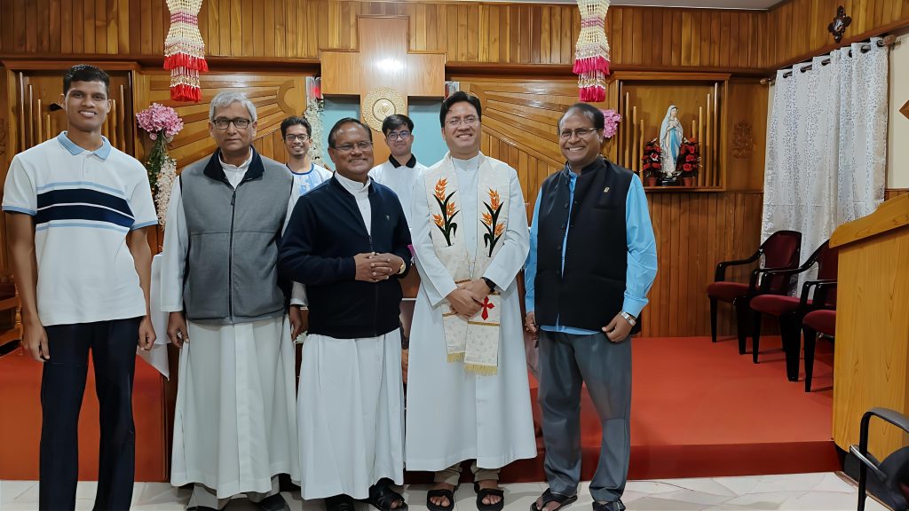 Installation of Fr KJ Thomas SDB