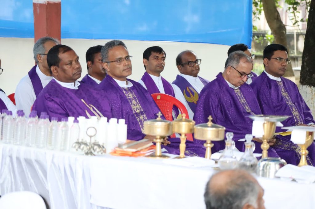 All Soul’s Day at Uzanbazar