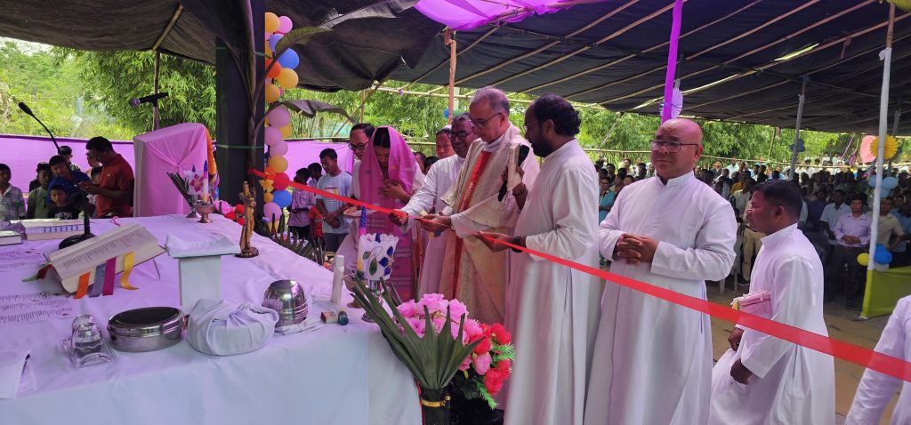 Chapel Blessing at Doomni