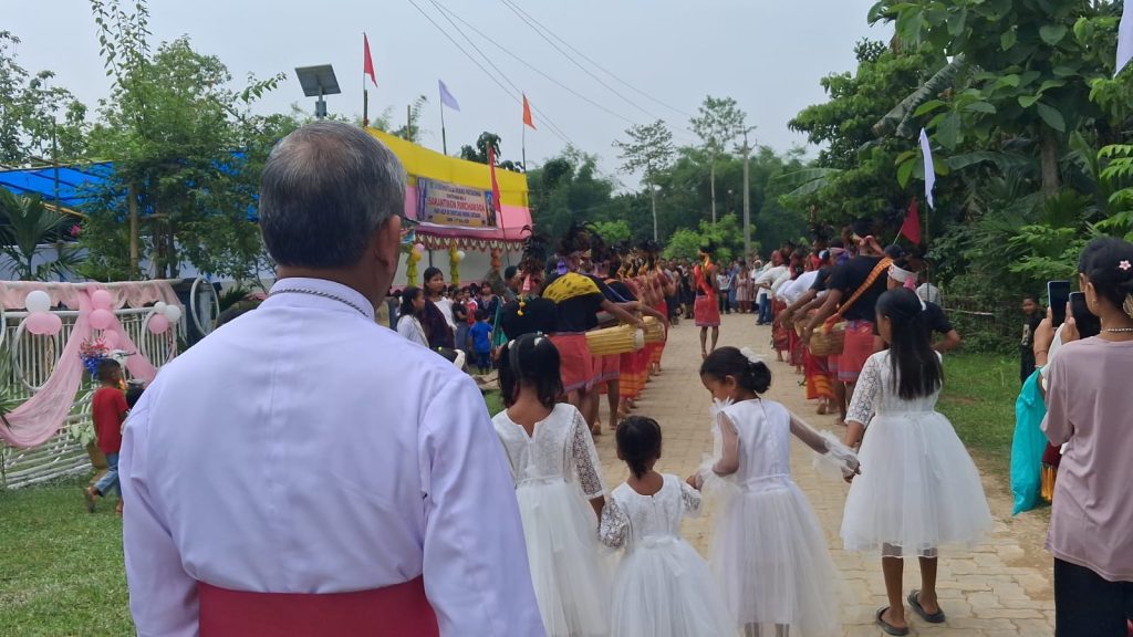 Church Blessing at Satgaon