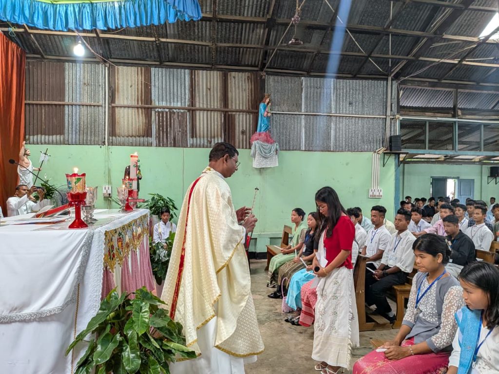 Youth Meet at Garobadha