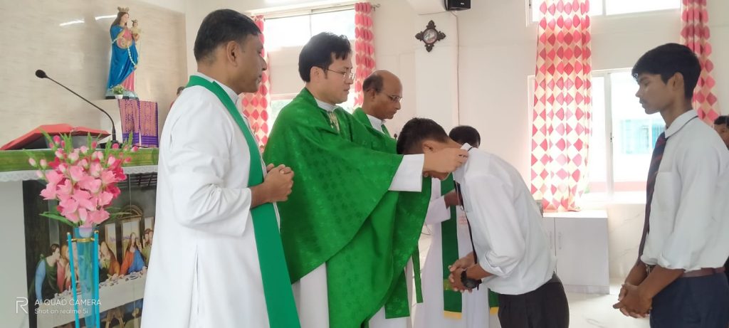 Initiation of Pre-novices